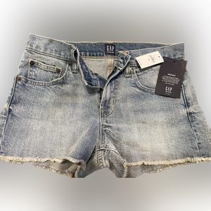 2   NWT Gap for Good Jean Shorts- 1 distressed, 1 not. Both sz 26P